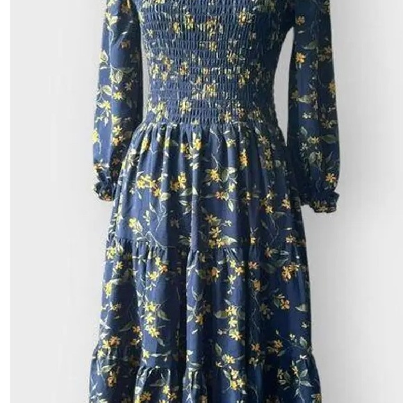 Baltic born, size M , navy floral smoked midi. - Picture 5 of 6